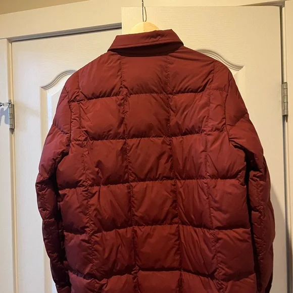 Filson Red Puffer Jacket - Picture 4 of 8